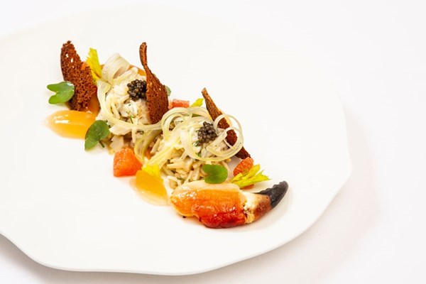 Crab salad with grapefruit and ginger