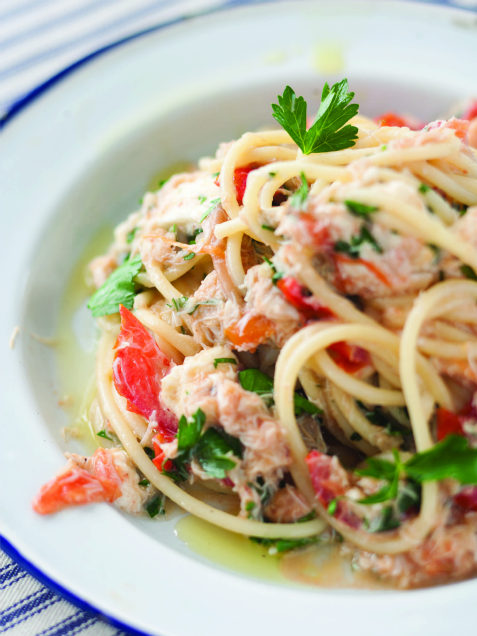 Crab, tomato, and lemon spaghetti