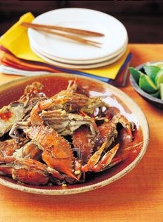 Crabs in garlic sauce (Jaibas al mojo de ajo)