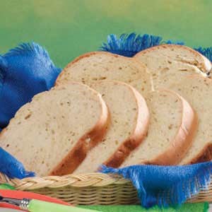 Cracked pepper bread
