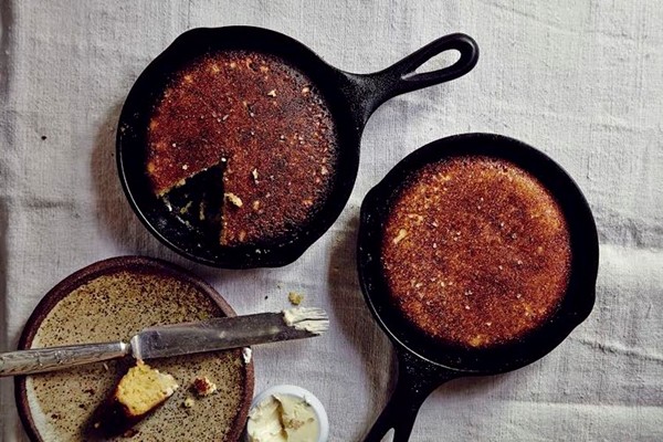 Cracklin' cornbread
