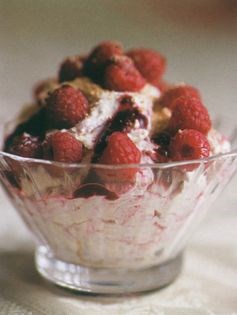Cranachan with raspberries