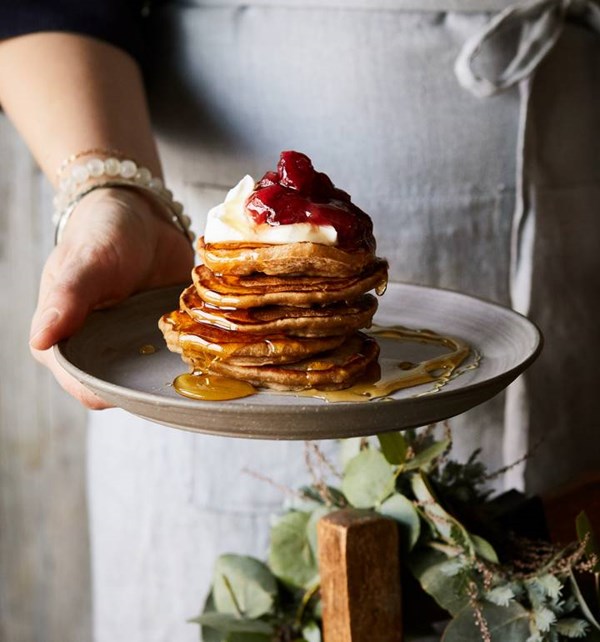 Cranapple compote
