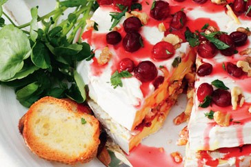 Cranberry & walnut brie