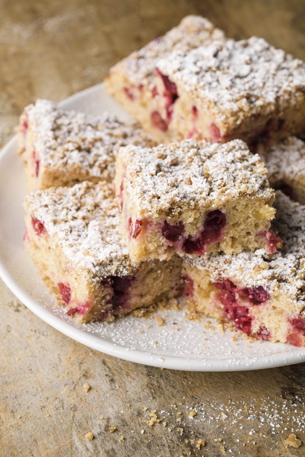 Cranberry and candied ginger buckle