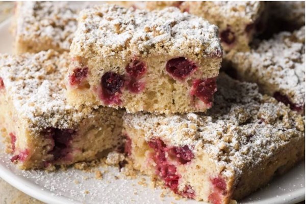 Cranberry and candied ginger buckle