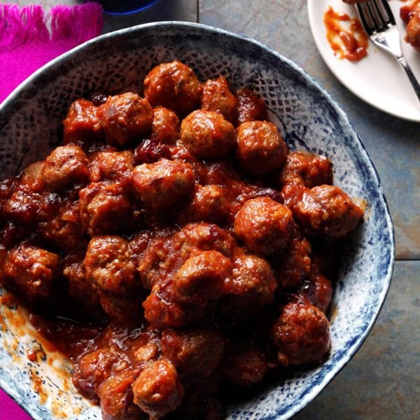 Cranberry appetizer meatballs