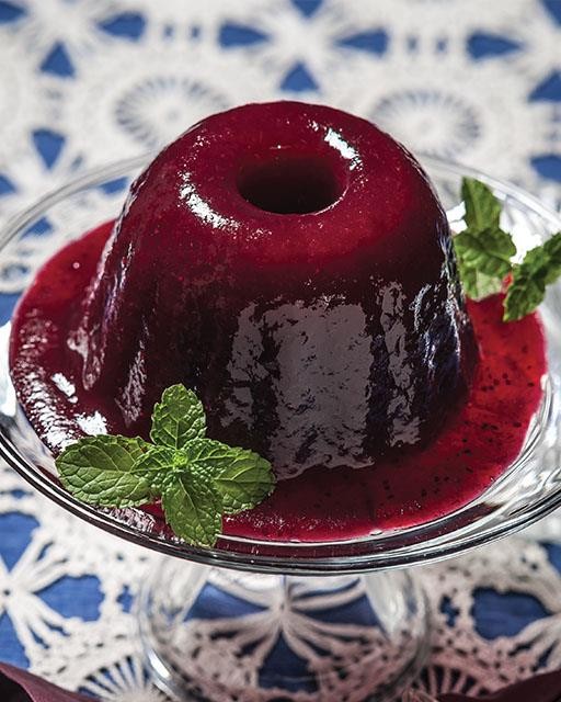 Cranberry aspic