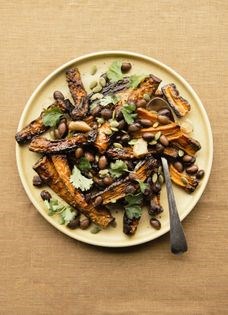 Cranberry bean salad w/roasted carrots + mojo de ajo