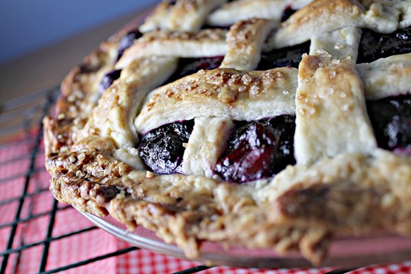 Cranberry blueberry pie