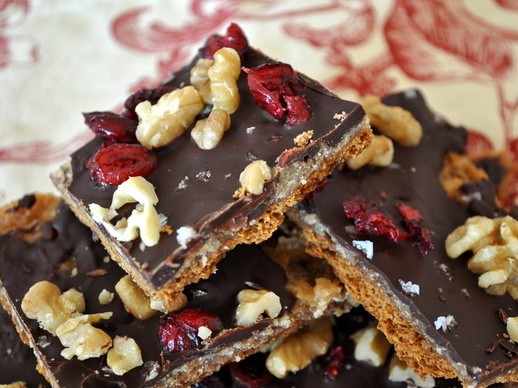 Cranberry chocolate walnut brickle
