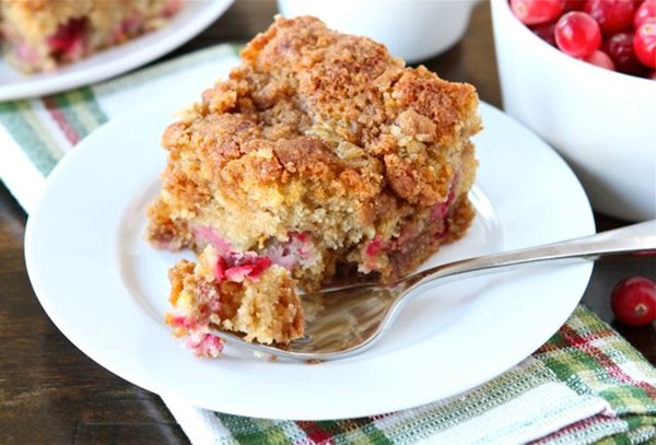 Cranberry coffee cake