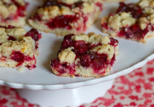 Cranberry crumb bars