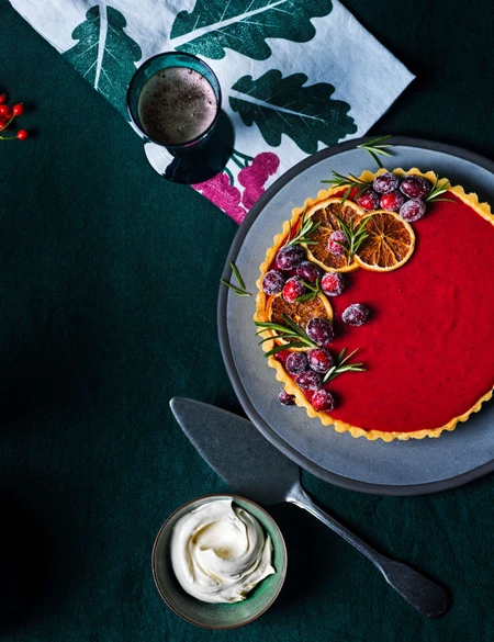 Cranberry curd tart with cinnamon cream