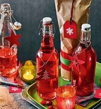 Cranberry limoncello