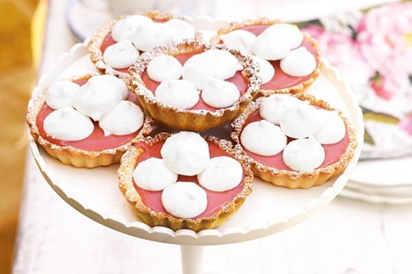 Cranberry meringue tarts