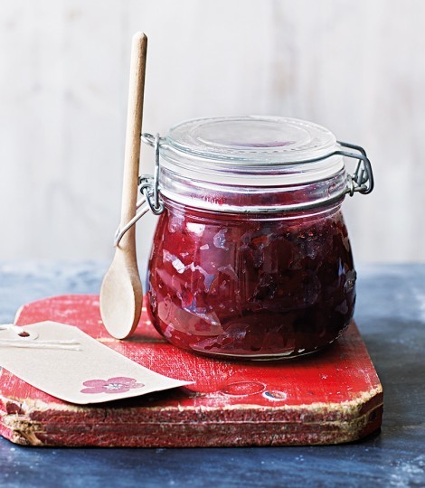 Cranberry, orange and ginger chutney