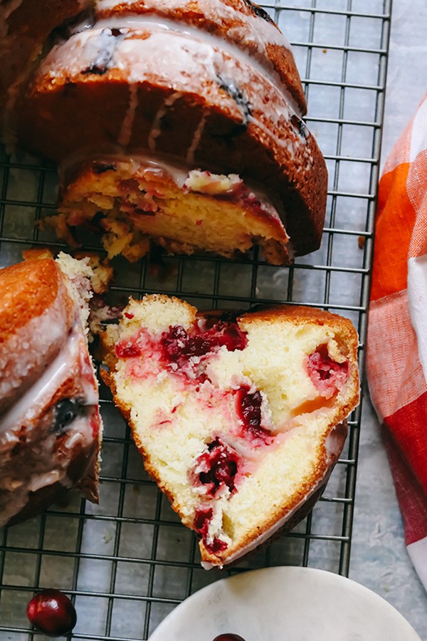 Cranberry orange bundt cake