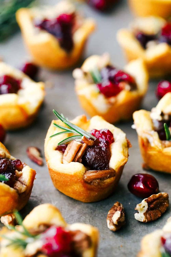 Cranberry pecan Brie bites