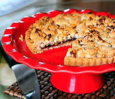 Cranberry pecan shortbread tart