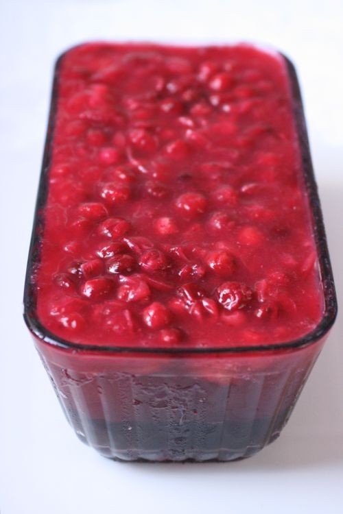 Cranberry pomegranate gelatin