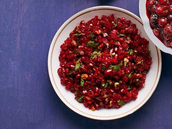 Cranberry-pomegranate relish