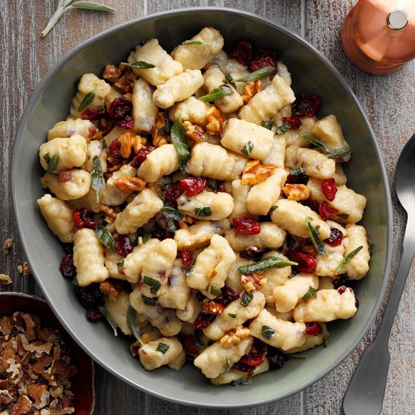 Cranberry ricotta gnocchi with browned butter sauce