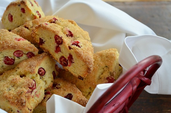 Cranberry scones with rosemary and orange
