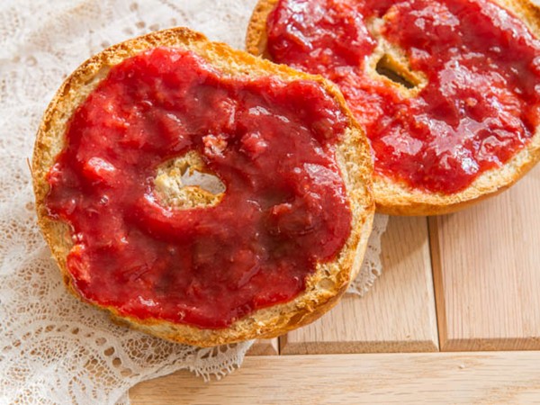 Cranberry strawberry jam