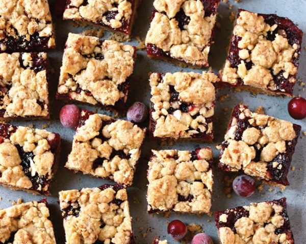 Cranberry streusel bars