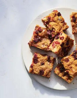 Cranberry vanilla breakfast buckle