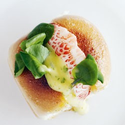 Crayfish and tarragon mayonnaise sliders