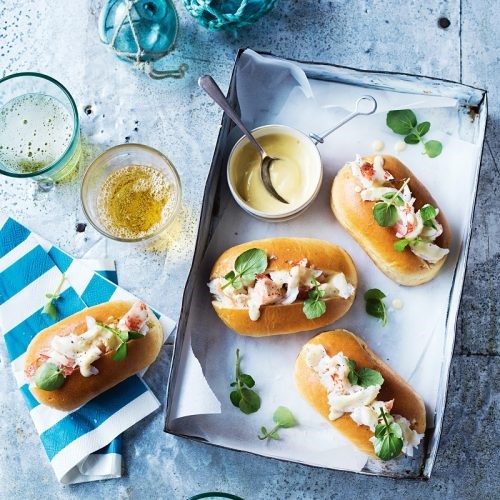 Crayfish rolls with Marlborough beurre blanc