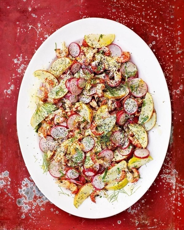 Crayfish salad with radishes, apple, poppy seeds and soured cream