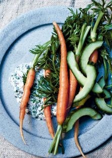 Cream & herb dip with vegetables