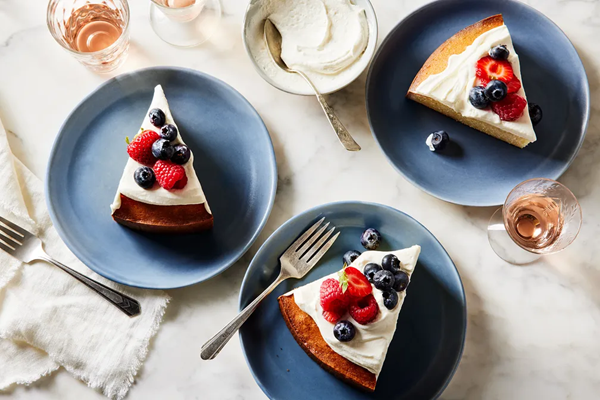 Cream cake