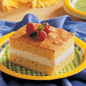 Cream cake dessert