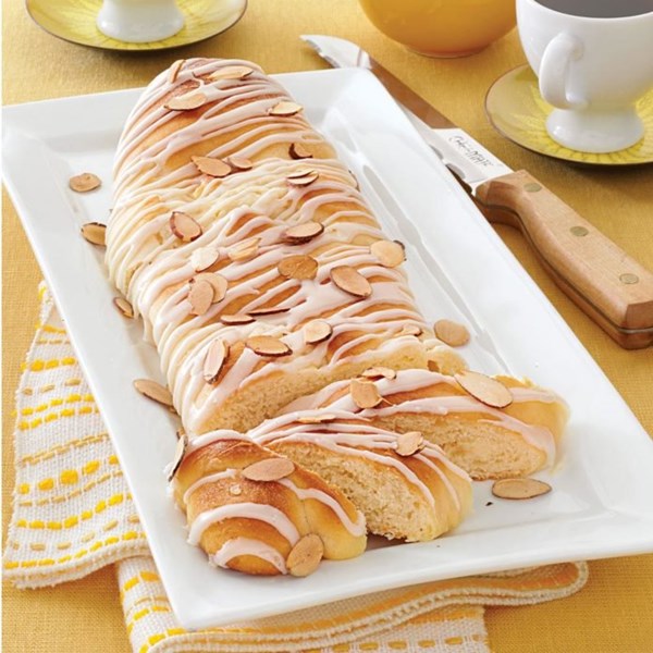 Cream cheese coffee cake