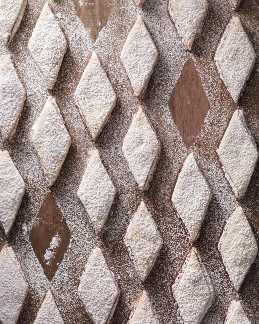 Cream-cheese jam ice diamonds