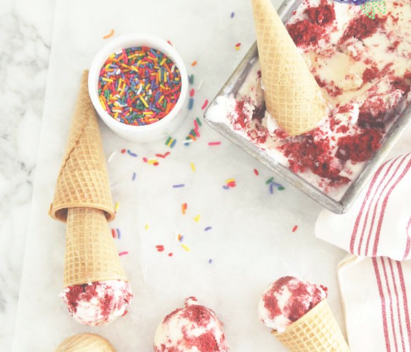 Cream cheese red velvet cake ice cream