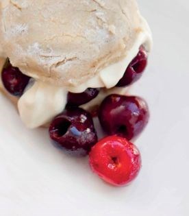 Cream cheese shortcakes with macerated cherries (with Kirsch-infused cream)