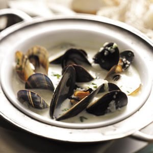 Cream of mussel soup