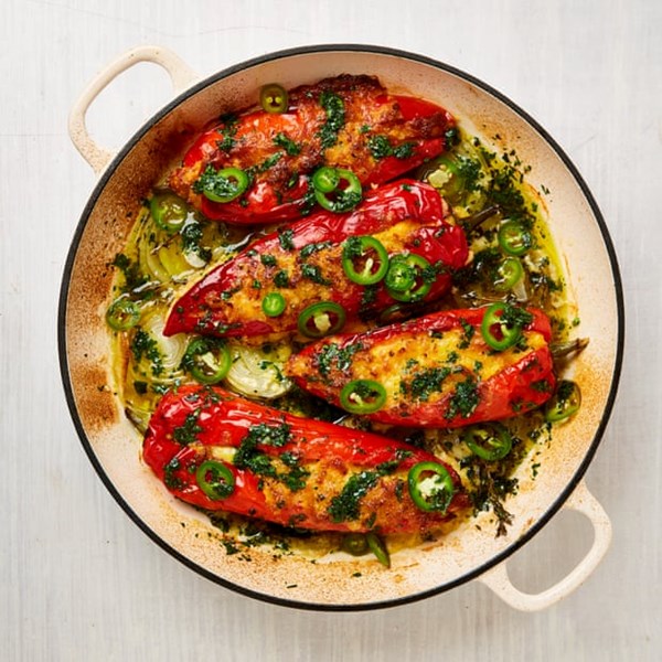 Creamed corn peppers with pickled jalapeño