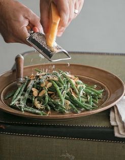 Creamed haricots verts with toasted almonds