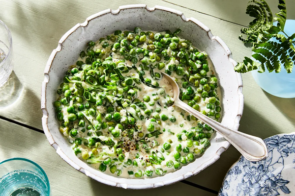 Creamed peas with scallions & little gem chiffonade