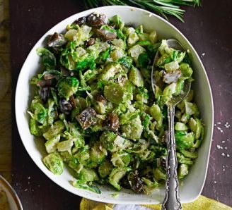 Creamed sprouts with chestnuts