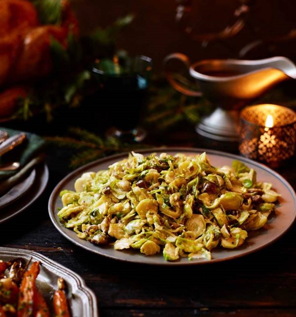 Creamed sprouts with chestnuts