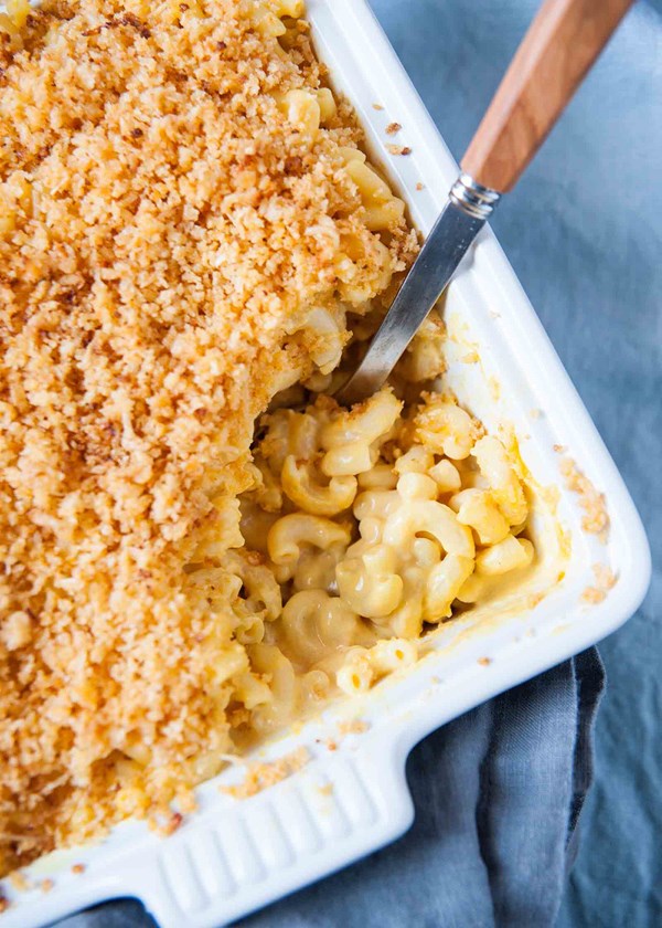 Creamy baked mac and cheese