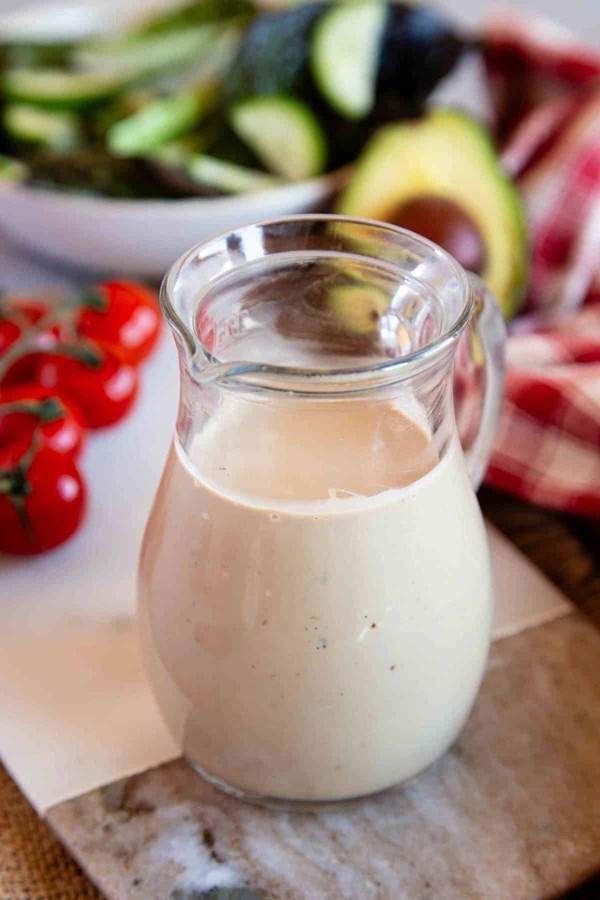 Creamy balsamic dressing