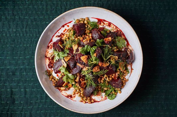 Creamy beetroot & lentil salad with toasted pitta